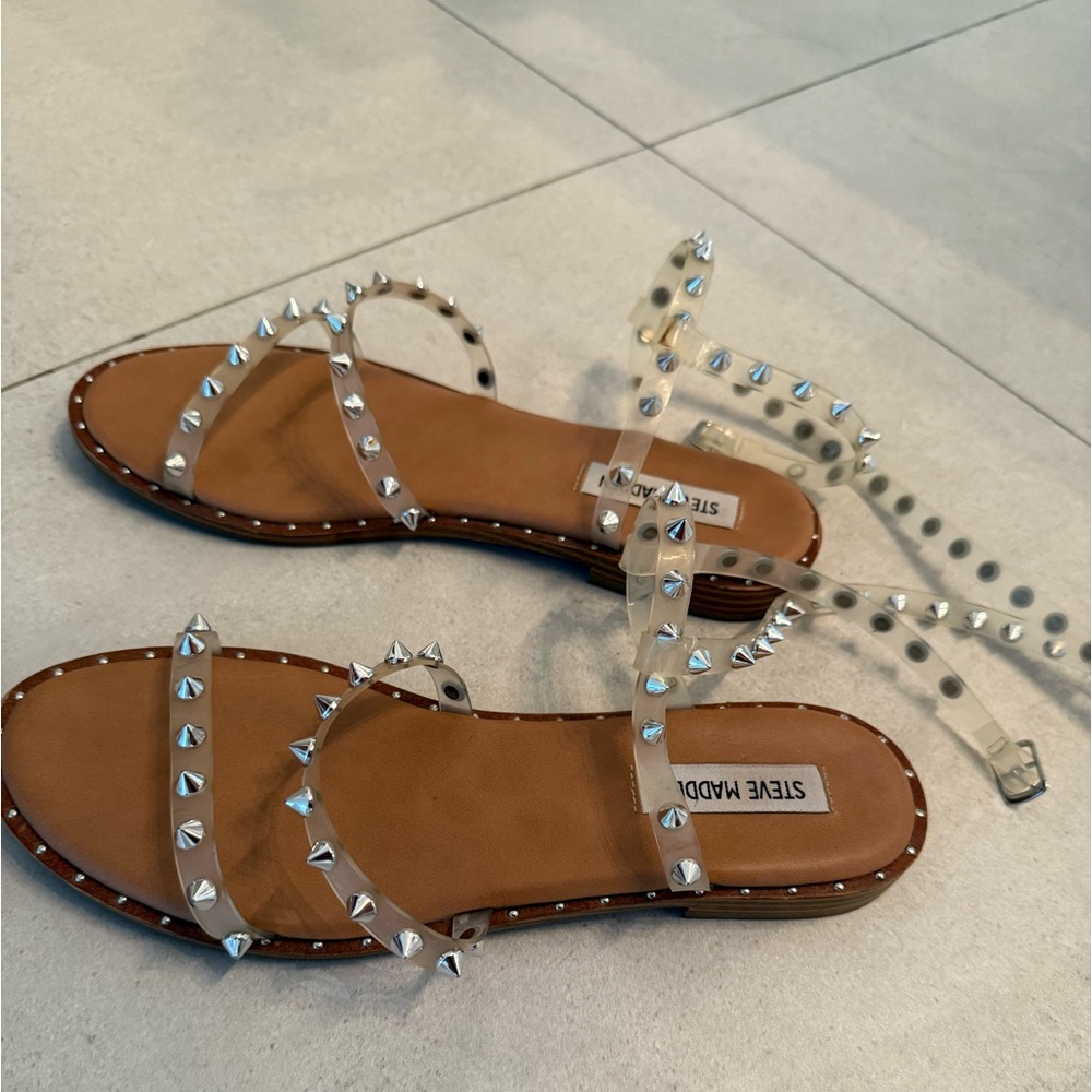 Steve Madden size 8 studded sandals fair condition